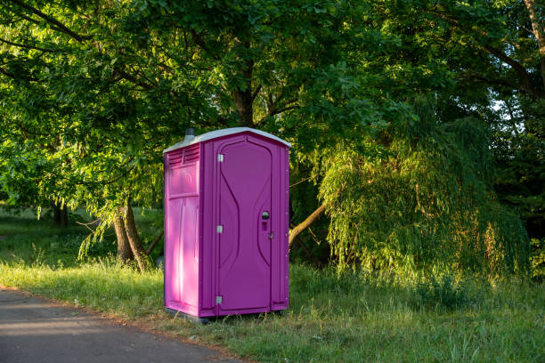 Portable Toilet Options We Offer in Universal City, TX